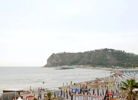 ホテル Del Mare
